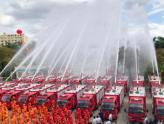 3044永利23辆消防车入役大岭山镇消防队交车仪式