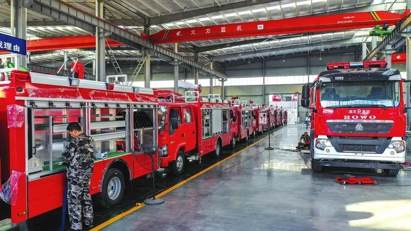 3044永利：专汽“新兵”志气高 订单不断生产忙